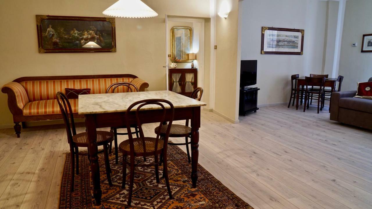 Palazzo Colombini Apartment Lucca Luaran gambar