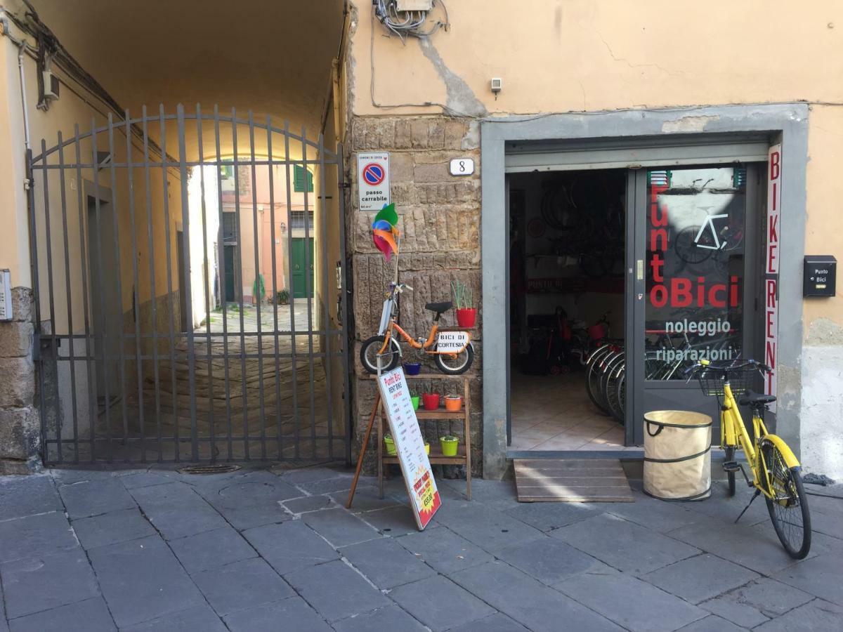 Palazzo Colombini Apartment Lucca Luaran gambar